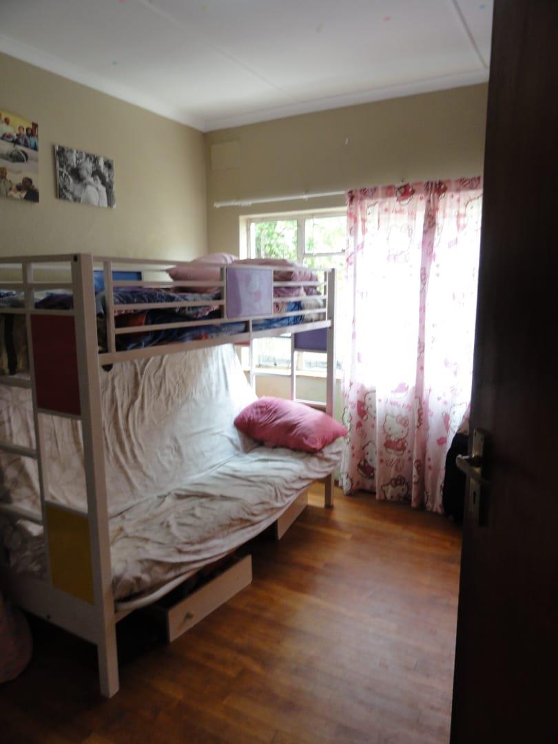 4 Bedroom Property for Sale in Avondale Western Cape